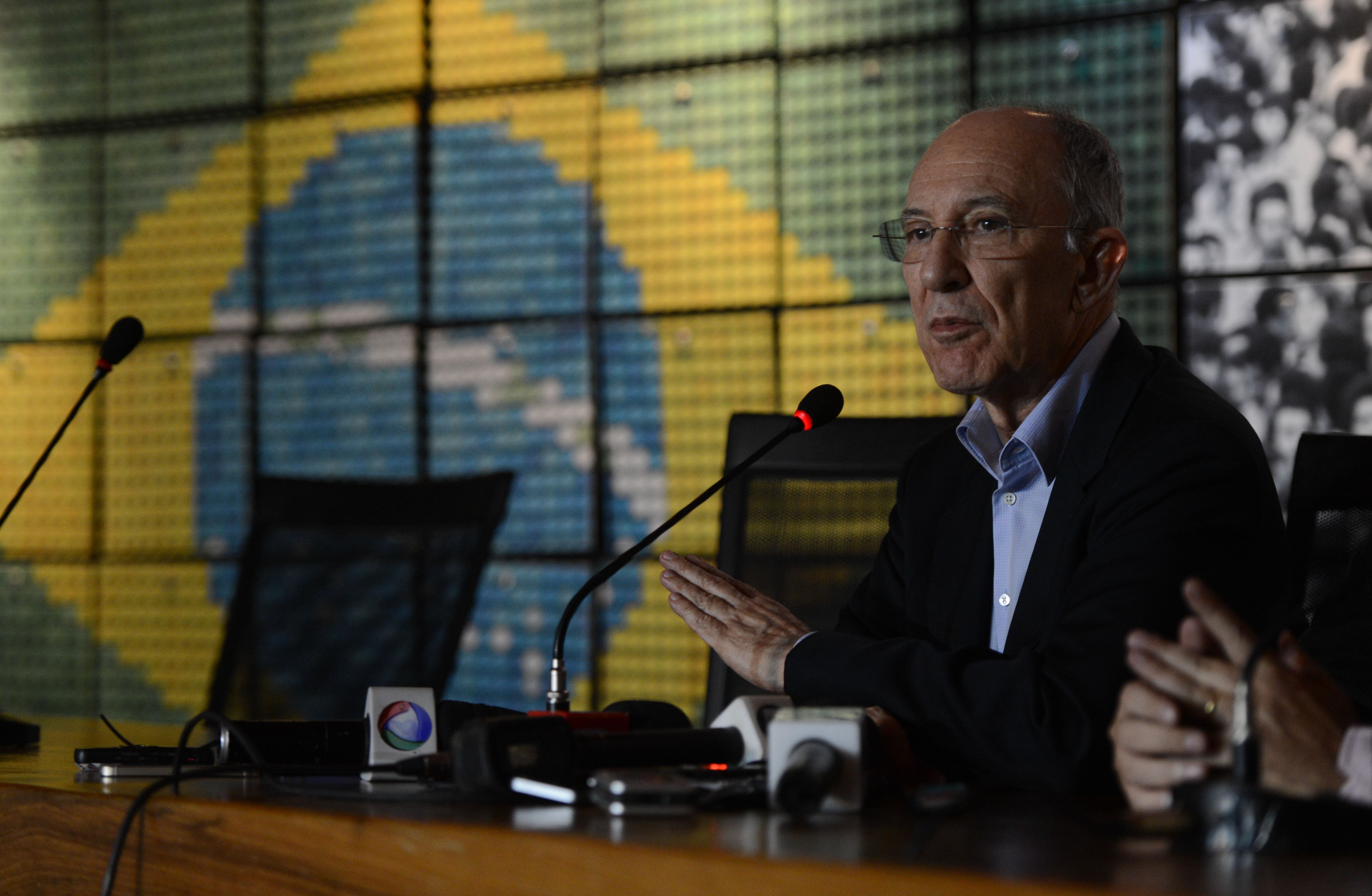 O presidente nacional do PT, Rui Falcão na sede do partido em Brasília. (José Cruz/Agência Brasil) O presidente nacional do PT, Rui Falcão na sede do partido em Brasília. (José Cruz/Agência Brasil)