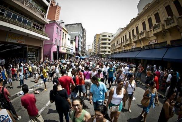 Índice de Desenvolvimento Humano passou de 0,752 em 2013 para 0,755 em 2014. (Foto: Marcelo Camargo/Agência Brasil) Índice de Desenvolvimento Humano passou de 0,752 em 2013 para 0,755 em 2014. (Foto: Marcelo Camargo/Agência Brasil)