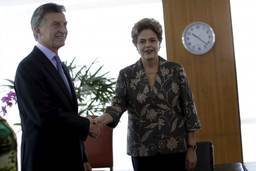 Presidente eleito da Argentina, Mauricio Macri, em encontro com a presidente Dilma Rousseff, em Brasília. (Foto: Reuters/Ueslei Marcelino)