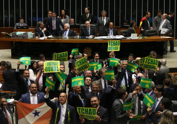 CAMARA / IMPEACHMENT