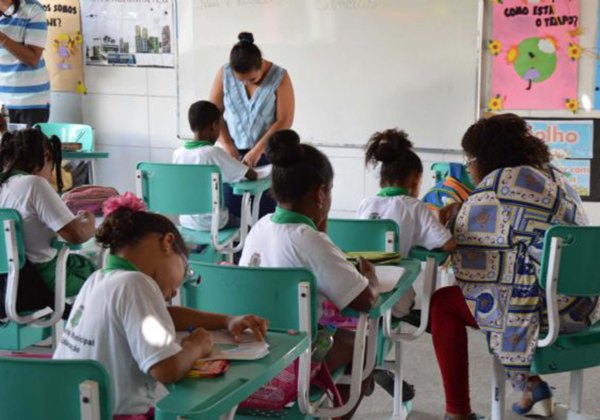 Bahia.ba Alunos da rede pública municipal estão há 90 dias sem