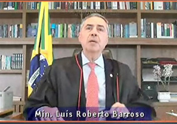 Juízes e servidores da Justiça Eleitoral servem ao Brasil com…