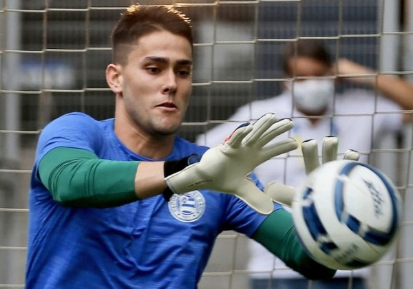 Bahia oficializa transferência de Dênis Júnior