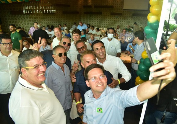 Roma reúne empresários baianos em evento de apoio à pré-candidatura