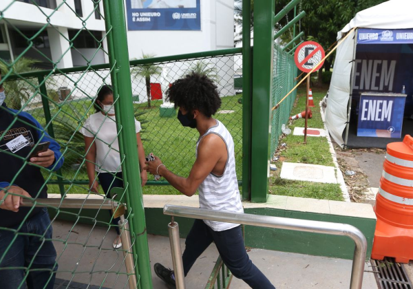 Enem 2022 tem 1 milhão de inscritos no primeiro dia