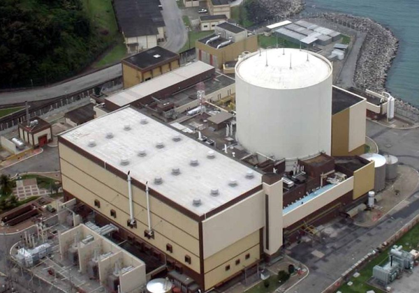 Eletronuclear pede renovação por mais 20 anos de Angra 1