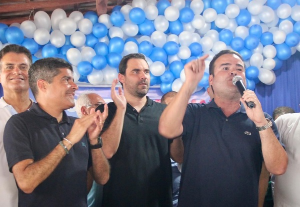 Cacá Leão defende aprovação da PEC dos Enfermeiros