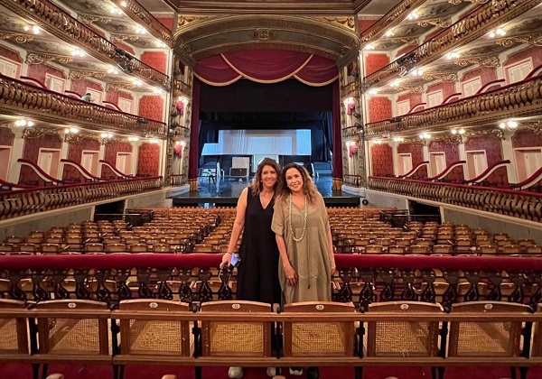 Daniela Mercury compartilha registros de viagem ao Pará com esposa…