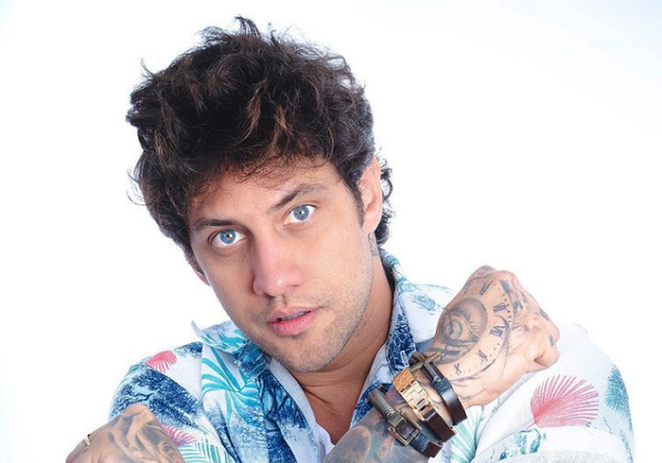 Vocalista do Jammil estreia Carnaval de Salvador