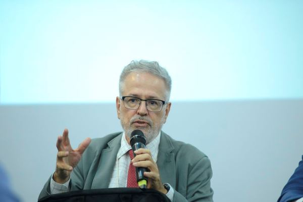 Fiocruz e UFRJ lançam sistema para identificar início de novos surtos