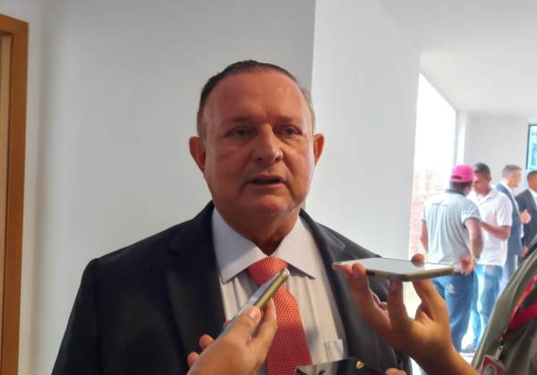 Adolfo Menezes