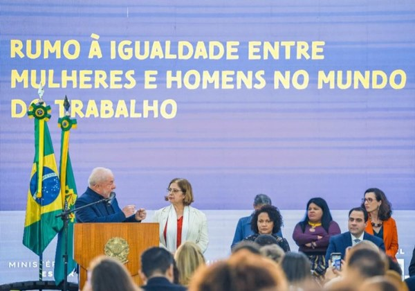 https://d1x4bjge7r9nas.cloudfront.net/wp-content/uploads/2023/07/04072625/lula-ministerio-das-mulheres-Cida-Goncalves.png