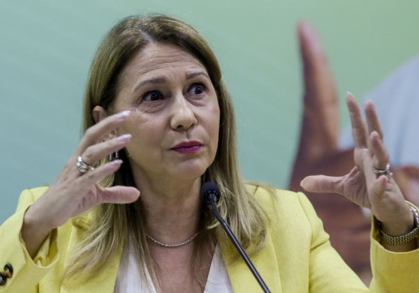 Governo federal dobrará número de atendimentos a pacientes com…