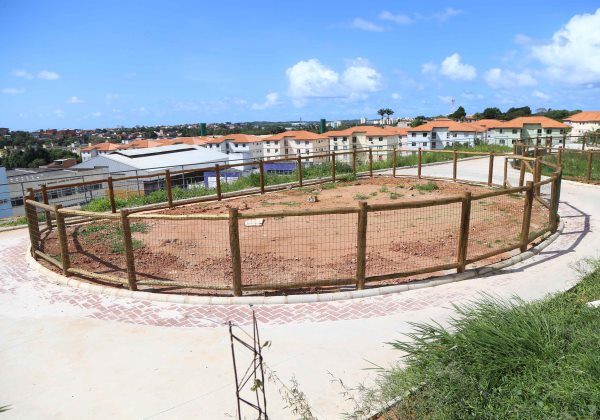 19_07_2023_Obras da Praca da Primeira Infancia_Fot Bruno Concha_Secom_Pms (2)
