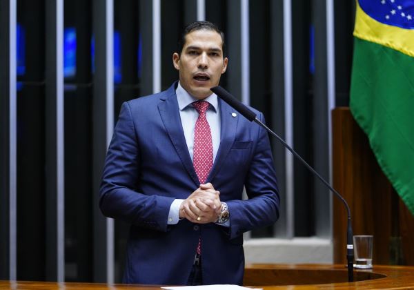 Deputado projeta PSD com 7 deputados federais e 11 estaduais na Bahia
