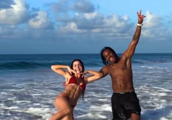Paulo André curte praia com Jade Picon e web reage: ‘Jadré vive’