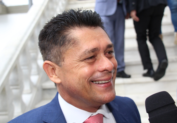 Luiz Carlos se despede da Seinfra “com o coração partido”