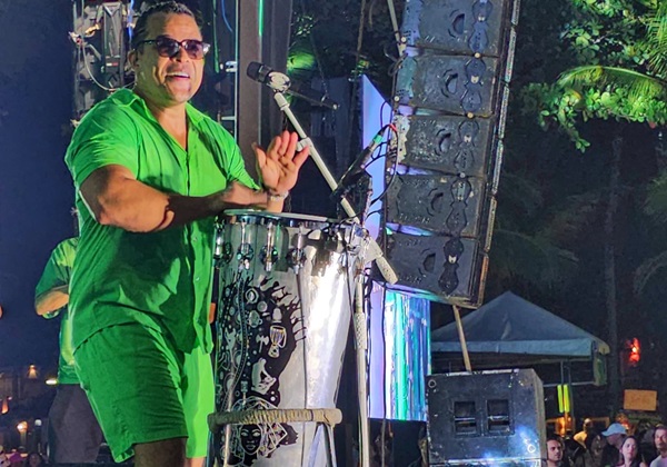 NegraCor celebra apresentação no Festival de Morro de SP