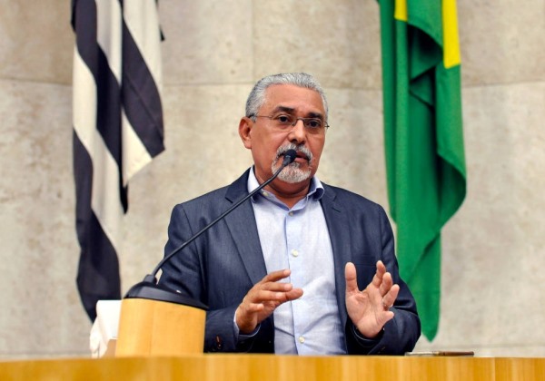 vereador Senival Moura (PT)