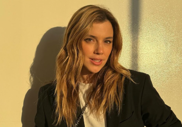 Alice Wegmann é convidada para elenco de ‘Vale Tudo’