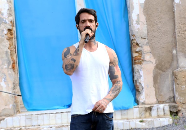 Hit compartilhado por Deborah Secco e Massafera, ‘Simples Assim’…