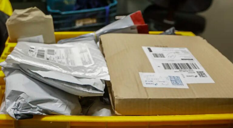 Receita Federal abre canal de atendimento sobre compras internacionais