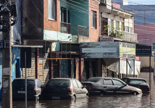 Pedidos de indenizações de afetados pelas enchentes no RS chegam aos…