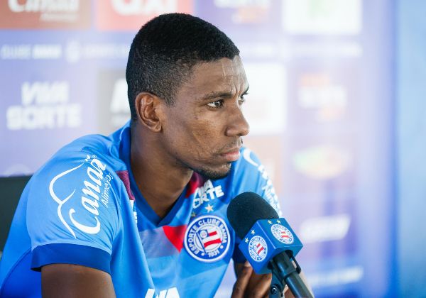 Kanu rebate Carpini e descarta postura defensiva do Bahia na final do…