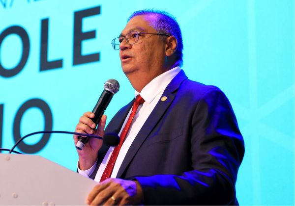 Dino determina que o governo faça campanha sobre transparência de emendas