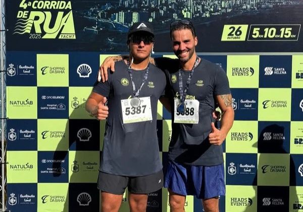 Marido e filho de Ivete Sangalo participam de corrida de rua em Salvador