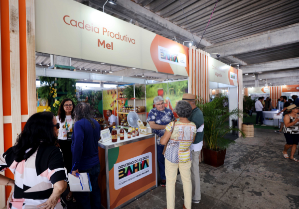 Fenagro 2025 terá o tema de ‘Campo e Cidade: juntos pelo futuro do agro’