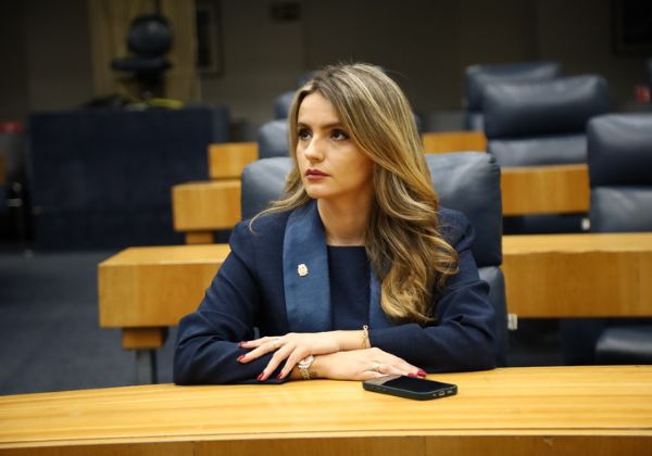 Vereadora denuncia criação de vídeos íntimos falsos feitos com inteligência artificial