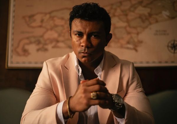 Xamã surge completamente nu em nova série: ‘É uma coisa nova pra mim’