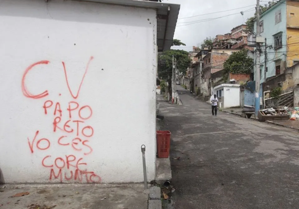 CV domina mais de 15 bairros de Salvador e acende alerta de retaliação após operação no RJ