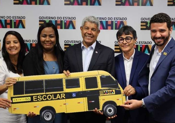 Jerônimo anuncia investimentos de R$ 60 milhões para Jandaíra