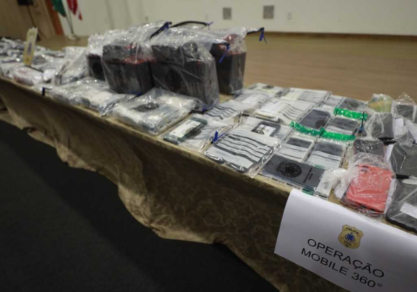 Operação da Polícia Civil recupera 2.181 celulares roubados na Bahia