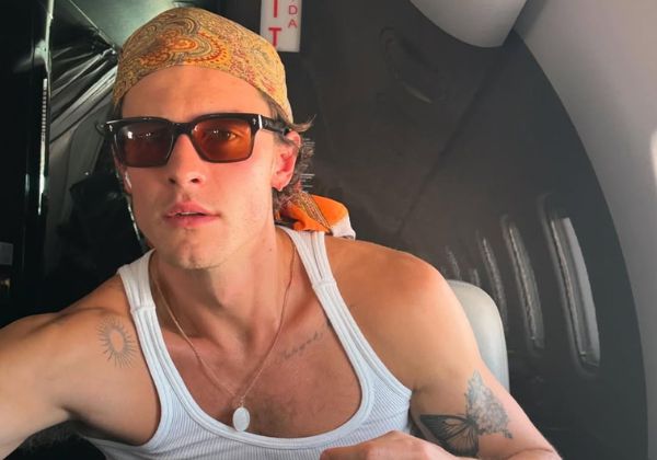 VÍDEO: Shawn Mendes desembarca em Salvador e surpreende fãs baianos