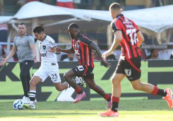Vitória empata com o Botafogo no Barradão e pode voltar para o Z-4
