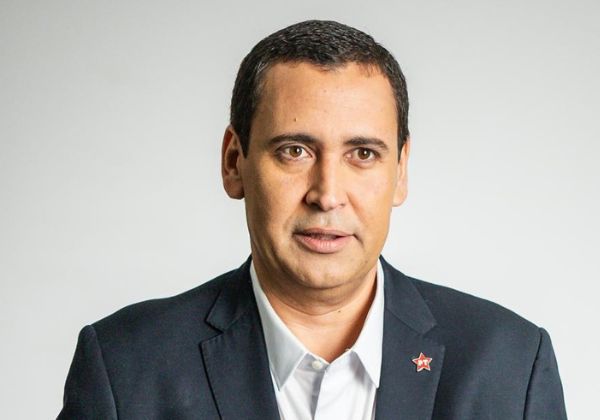 Éden Valadares defende fim da escala 6×1: ‘Jornadas mais humanas’