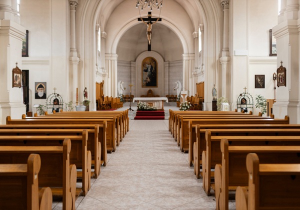 71% dos integrantes do crime organizado acreditam em Deus, diz pesquisa