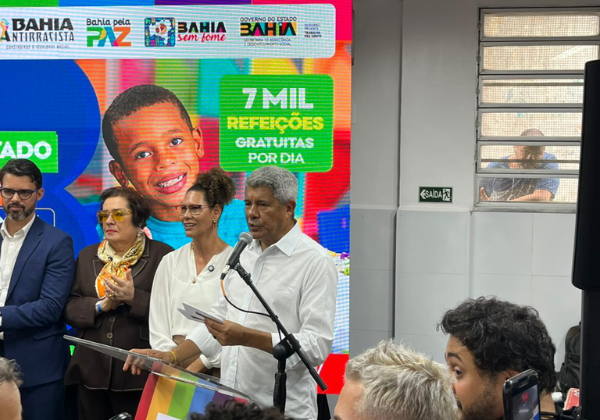 Em discurso, Jerônimo elogia resposta de Lula a chanceler alemão e critica oposição