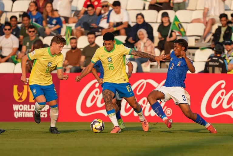 Brasil perde nos pênaltis e fica em 4º lugar na Copa do Mundo sub-17