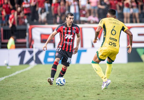 Vitória colossal! Leão bate o Mirassol e segue fora da zona de rebaixamento
