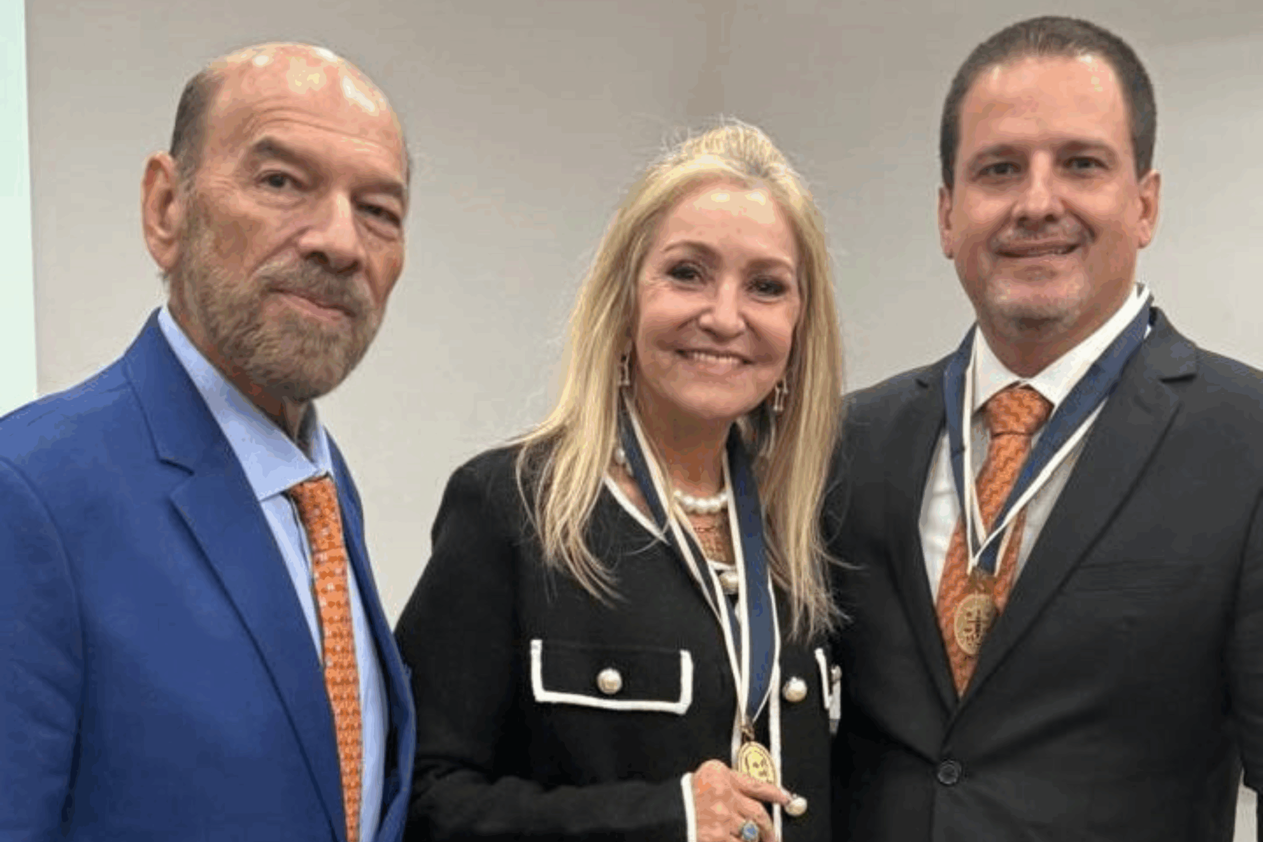 TRE-BA entrega Medalhas do Mérito da Ouvidoria a desembargadores durante evento em Juazeiro