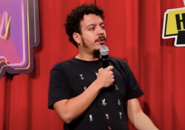 Pegou ar! Humorista famoso reclama de ‘regra’ em hotel na Bahia; entenda