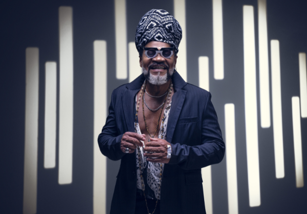 Carlinhos Brown é confirmado em concerto beneficente de Natal da OSBA