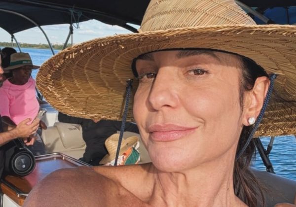 Solteira, Ivete Sangalo posa de biquíni e fãs apontam indireta à Daniel; confira