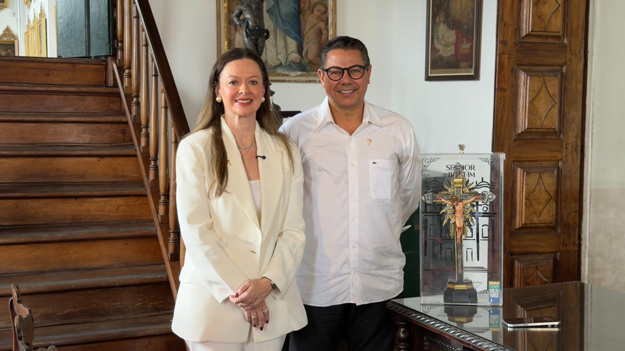Isabela Suarez é apresentada como Juíza da Festa do Bonfim 2026