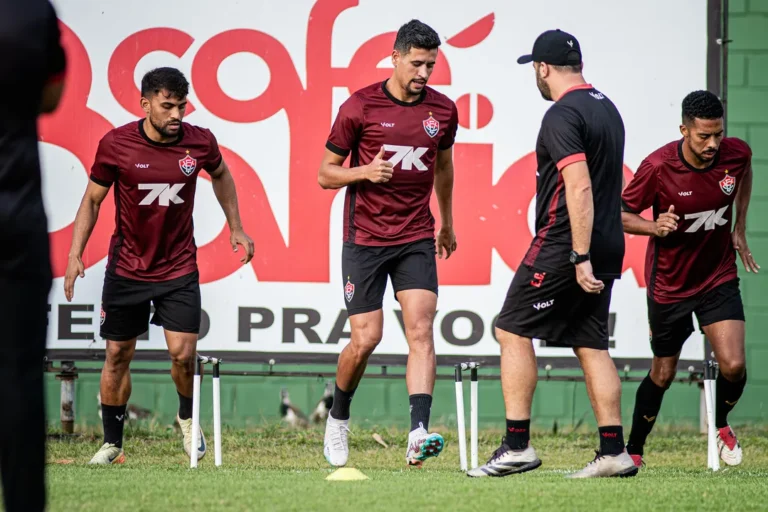 Coritiba anuncia contratação de volante ex-Vitória para a temporada…