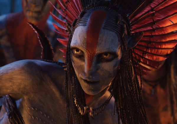 ‘Avatar: Fogo e Cinzas’ acelera no espetáculo visual, mas freia na criatividade